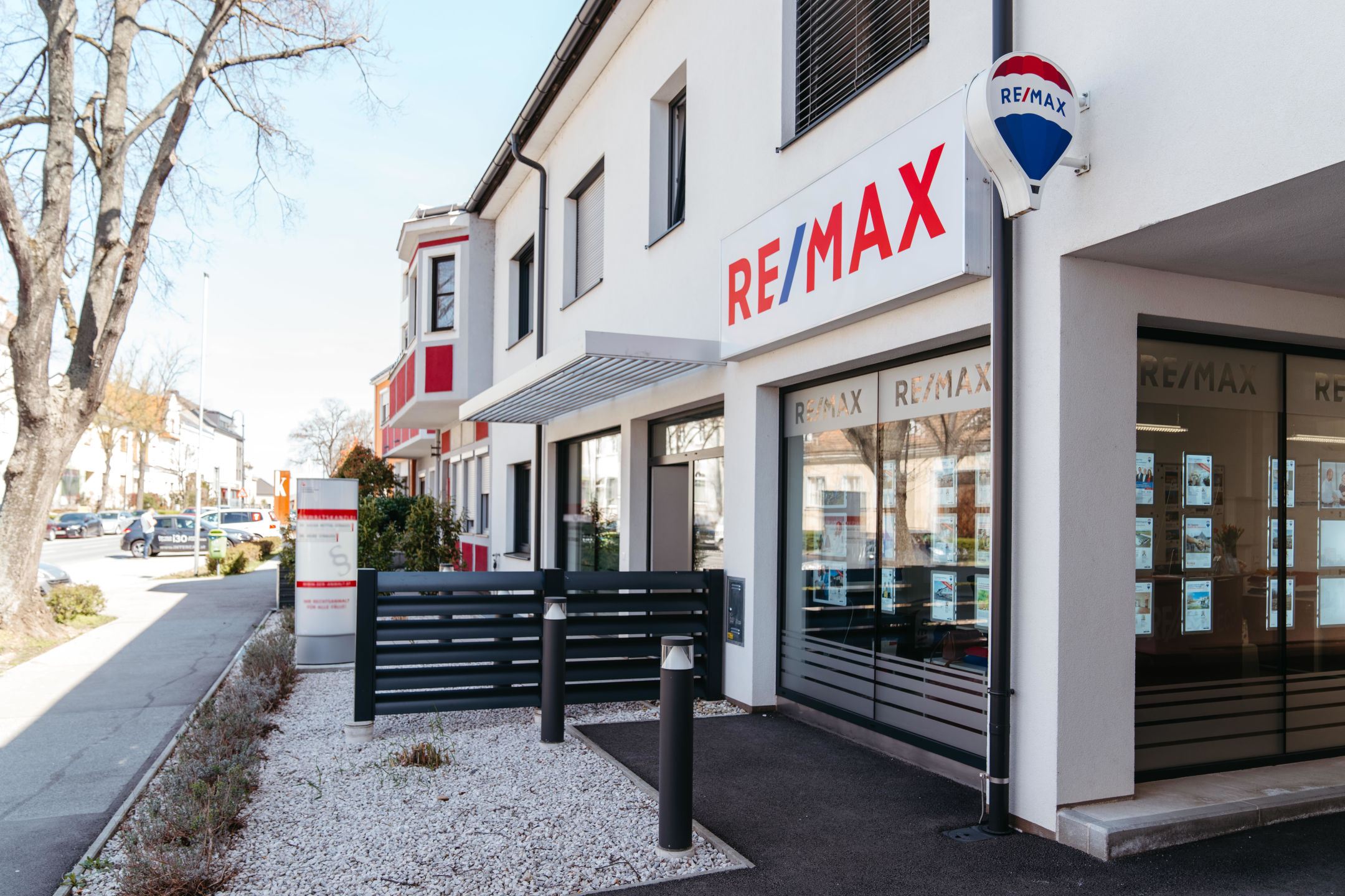 Join the RE/MAX family