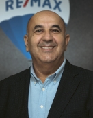 associate Kiriakos Papadopoulos